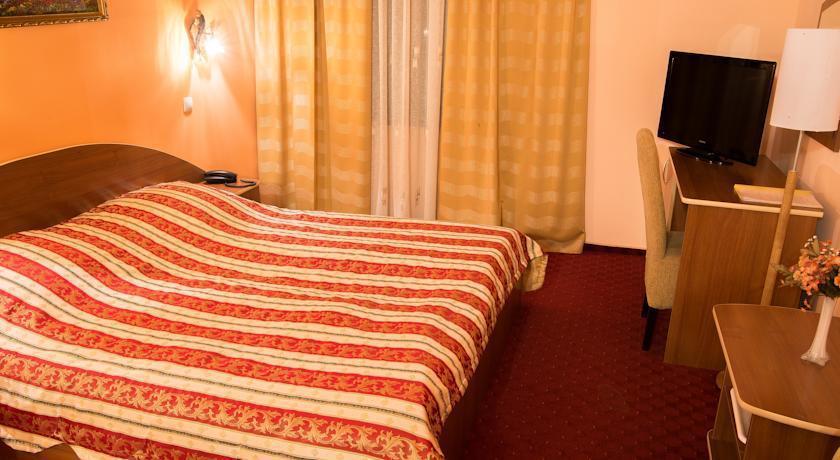 Hotel Xemar Arad Camera foto